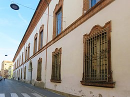 03 Palais de Renata de la France. Aussi connu sous le nom Palazzo di San Francesco, Palazzo Gavassini, ou Palazzo Pareschi.jpg