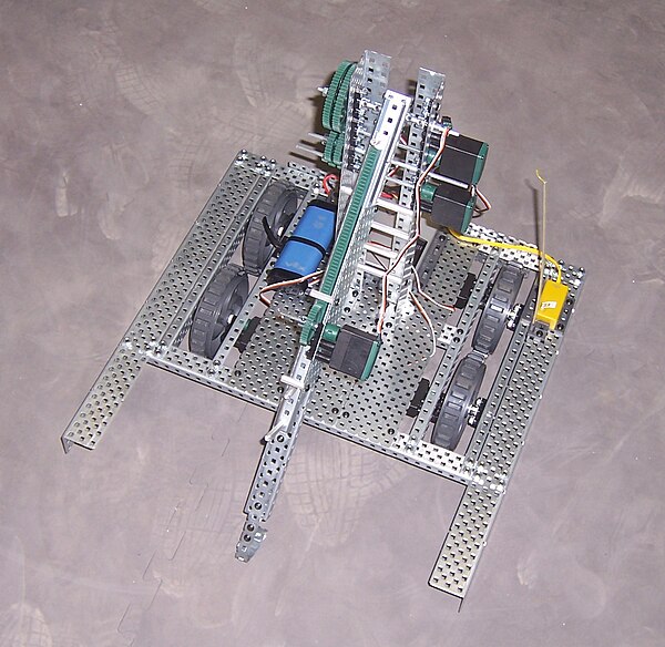 A 2007 FIRST Tech Challenge robot