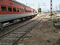 12323 Howrah-Barmer Express entering Ghaziabad Jn.jpg