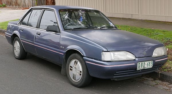 Holden Camira (JD) SLE sedan