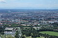 Blick vom Olympiaturm über München.