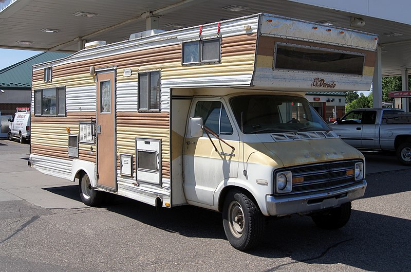 File:75 El Dorado RV with Dodge Tradesman Chassis & Cab (9340816889).jpg