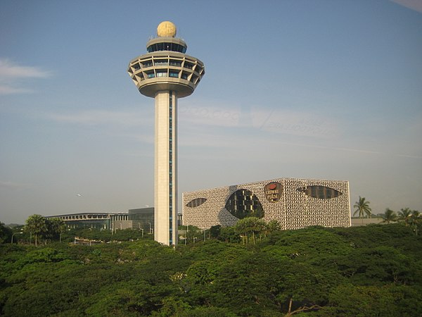 Image: Airport of Singapore, Crowne Plaza