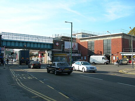 Alperton (métro de Londres)