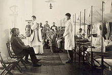 Austrian military hospital WWIb.jpg