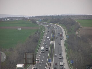 <span class="mw-page-title-main">Climbing lane</span> Type of road