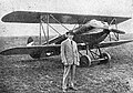 Zdeněk Lhota se stíhacím letounem Avia BH-21