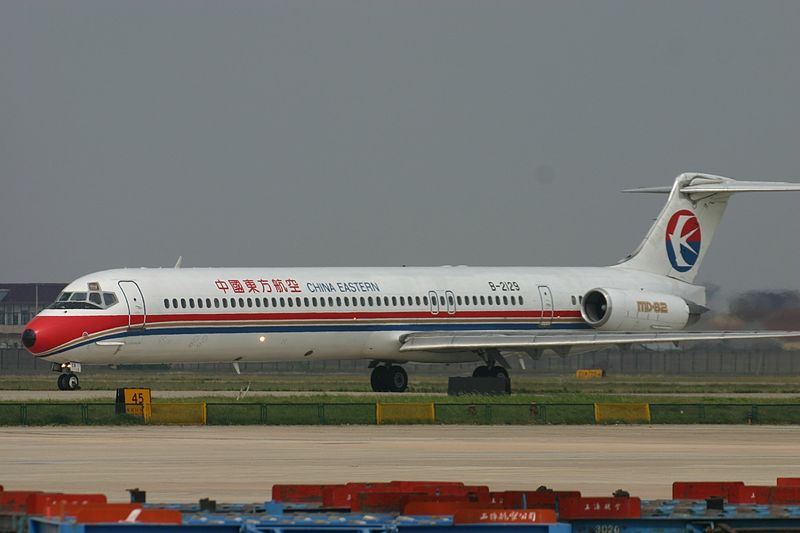 File:B-2129 McDonnell Douglas MD-82 China Eastern (7369558702).jpg