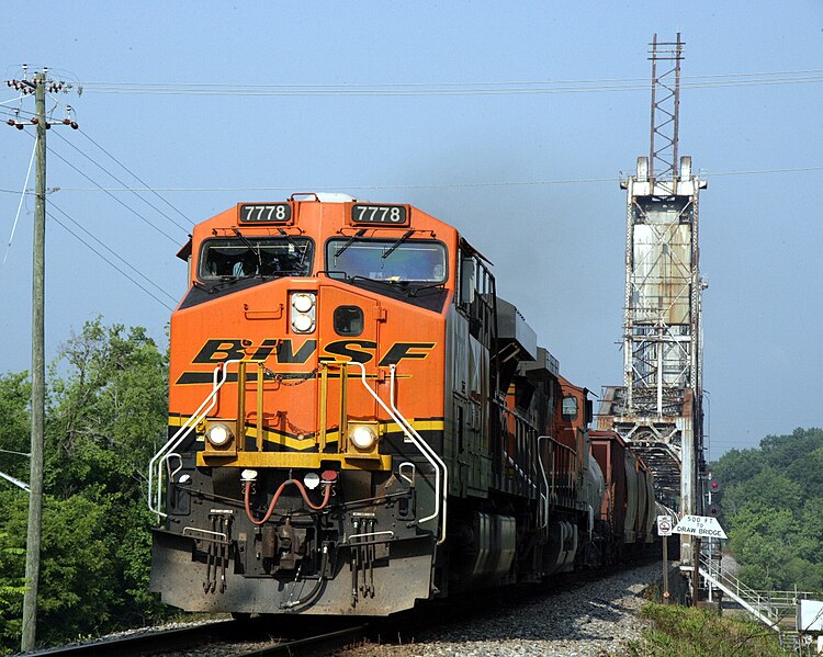 File:BNSF7778modifi (528022330).jpg