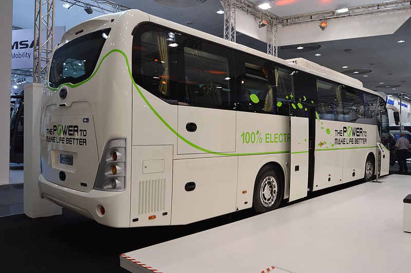 File:BYD C9 electric coach back.jpg