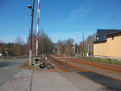 Bahnhof Mulda (Sachs), Bahnübergang Bahnhofstraße