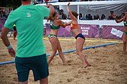 Deutsch: Beachhandball bei den Olympischen Jugendspielen 2018 in Buenos Aires; Tag 7, 13. Oktober 2018; Mädchen, Spiel um Platz Drei – Ungarn-Niederlande 2:0 English: Beach handball at the 2018 Summer Youth Olympics in Buenos Aires at 13 October 2018 – Girls Bronze Medal Match – Hungary-Netherlands 2:0 Español: Handball de playa en los Juegos Olimpicos de la Juventud Buenos Aires 2018 en 13 de octubre de 2018 – Partido por la medalla de bronce femenino - Hungría-Países Bajos 2:0