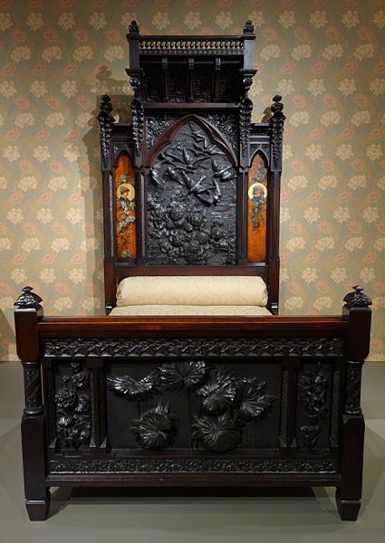 File:Bedstead by Benn Pitman designer, Adelaide Nourse Pitman carver, Elizabeth Nourse painter, 1882-1883, American black walnut and painted panels - Cincinnati Art Museum - DSC03059.JPG