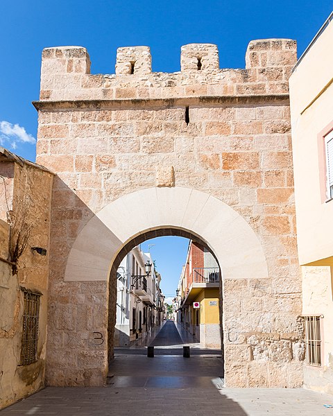 File:Benissanó - Portal de Valencia.jpg