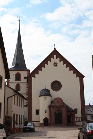 Birkenfeld-unterfranken-kirche.jpg
