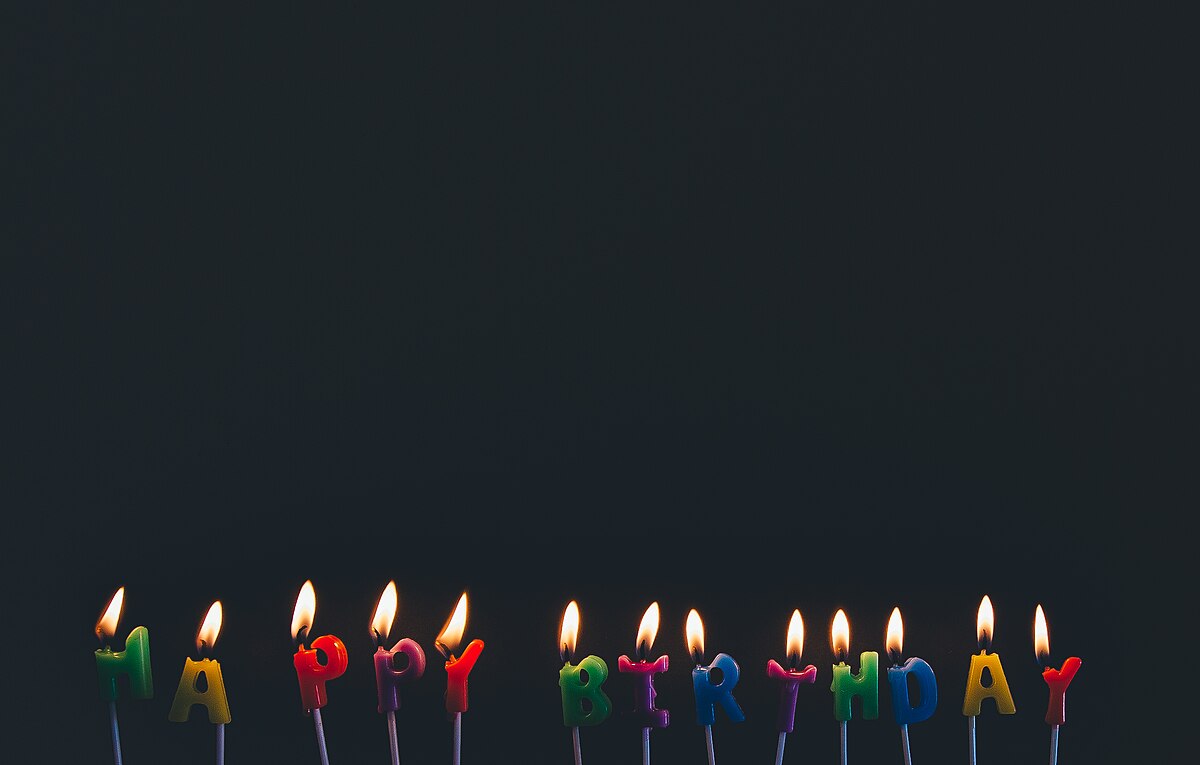 File:Birthday candles (Unsplash).jpg - Wikimedia Commons