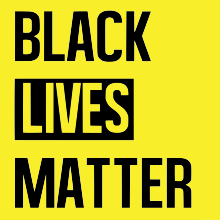 Επίσημο λογότυπο με το όνομα σε μαύρα κεφαλαία γράμματα σε κίντρινο φόντο και με αντεστραμμένα τα χρώματα για τη λέξη «LIVES»