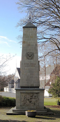 Brilon, Kriegerdenkmal an der Schützenhalle