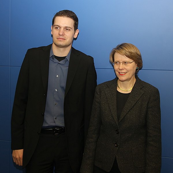 File:Bundesarchiv - Wikimedia Deutschland - Pressekonferenz (5971).jpg