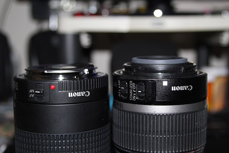 File:Canon EF and EF-S lens comparison.jpg