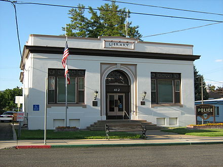 Yreka's Carnegie Library, designed by W. H. Weeks, is currently used as the city's police department.[32]
