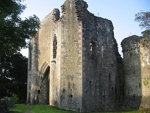 Castel Cowbridge - panoramio.jpg