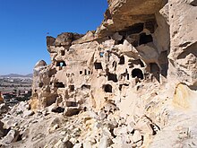 File:Cave_Dwellings_in_Çavuşin_-_2014.10_-_panoramio_(1).jpg