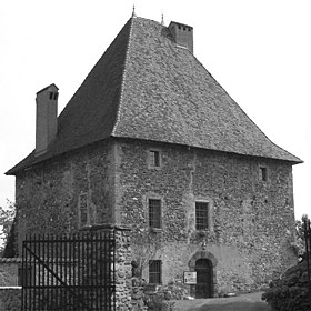 Image illustrative de l’article Château de Belmont (Isère)