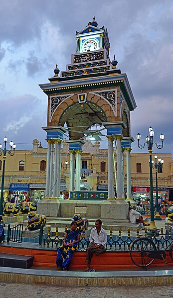 File:Chikka Gadiyara clocktower.jpg