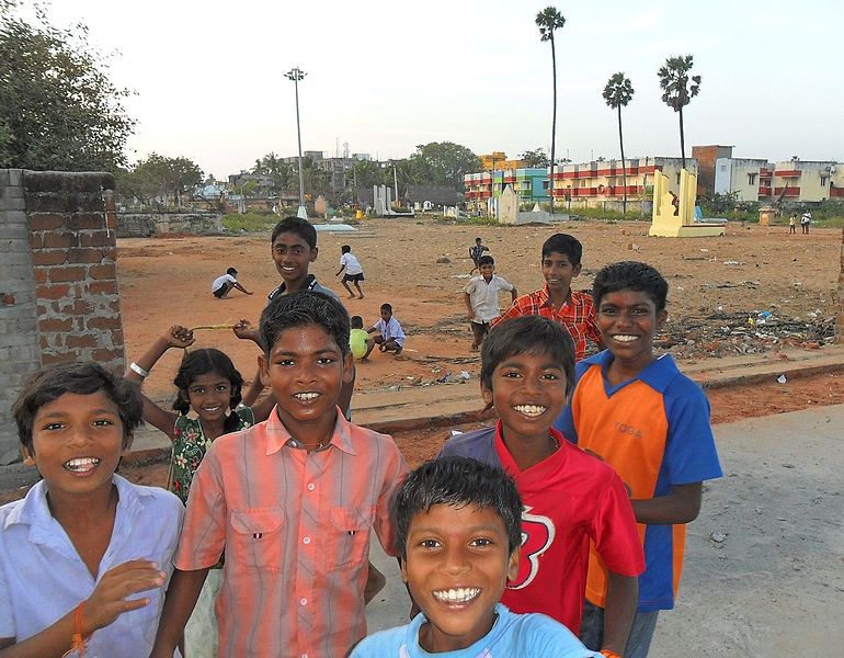 Fájl:Children in India.JPG