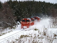 Schneepflug-Diesellok