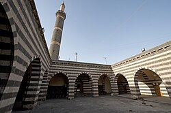 Diyarbakır Hüsrev Paşa Mosque7956.jpg