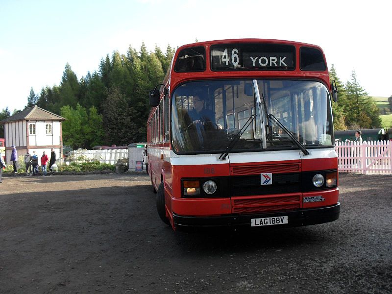 File:East Yorkshire bus 188 (LAG 188V), 2009 Aire Valley Running Day.jpg