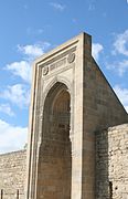 دروازه‌های کاخ شروان‌شاهان (باکو، جمهوری آذربایجان) ساخته شده در زمان سلطنت مراد سوم