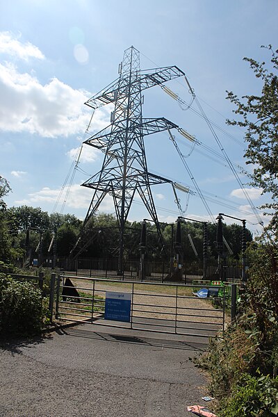 File:Electricity pylon, Osney Mead - geograph.org.uk - 5863663.jpg