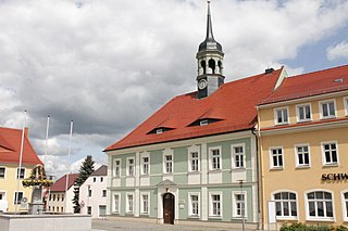 <span class="mw-page-title-main">Elstra</span> Town in Saxony, Germany