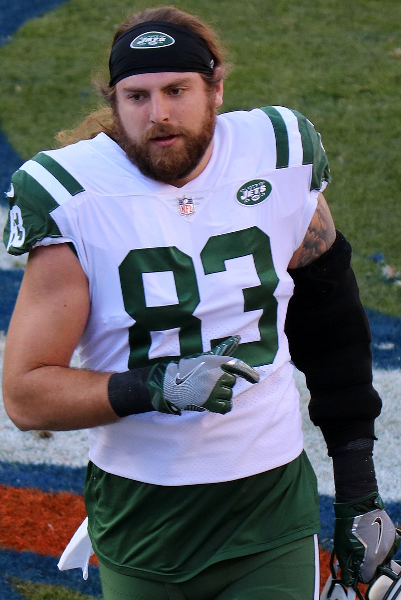 Anthony Nelson (American football) - Wikipedia