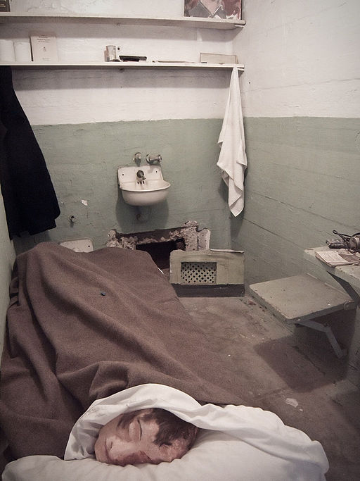 Escape Alcatraz Cell