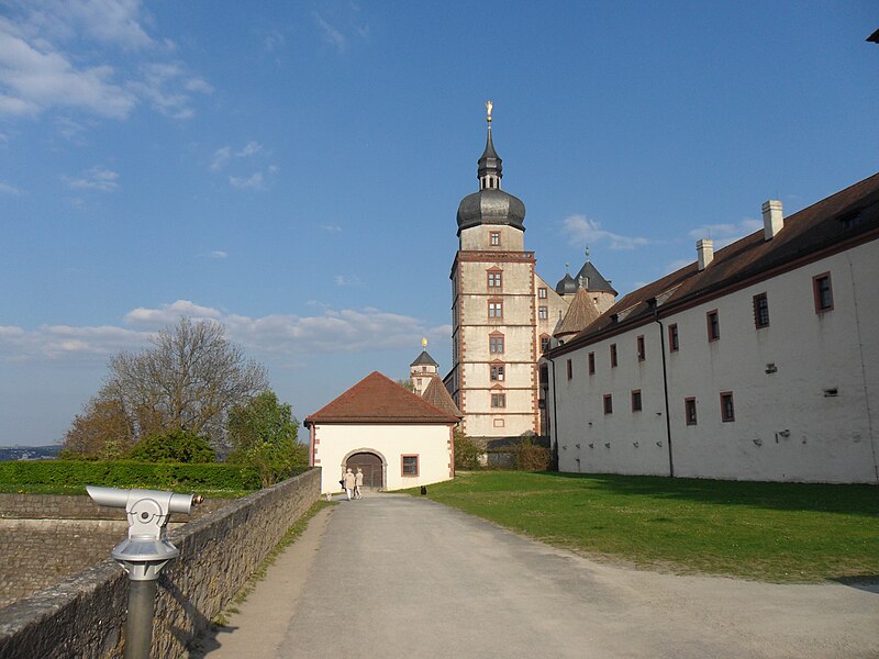 File:Festung Marienberg Würzburg 17.JPG