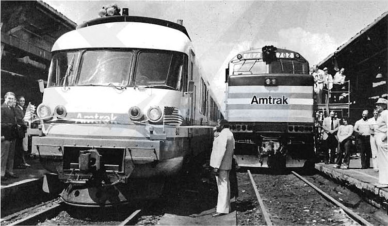 File:First Lake Cities arrives at Detroit, August 1980.jpg