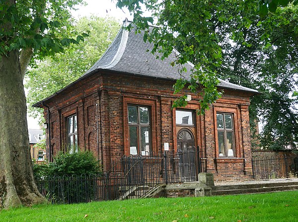 The 17th-century Garden House in Charlton House