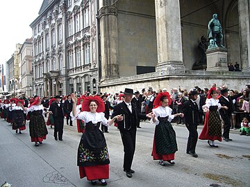 Kostumeoptog (oktoberfest, 2012)