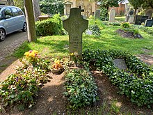 Das Grab von Max Schneider auf dem evangelischen Laurentiusfriedhof in Halle