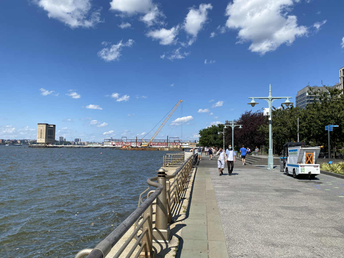 How is the restaurant on Waterfront Park still empty?