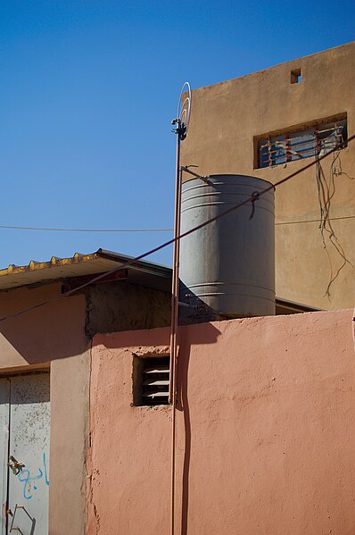 File:Home in Zakho.jpg