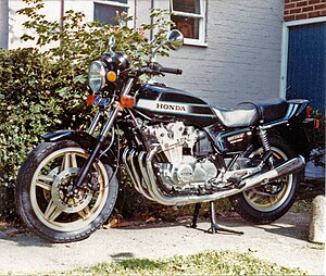 Honda CB900F 01.jpg