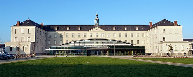 Collège Mongazon, à Angers (France).
