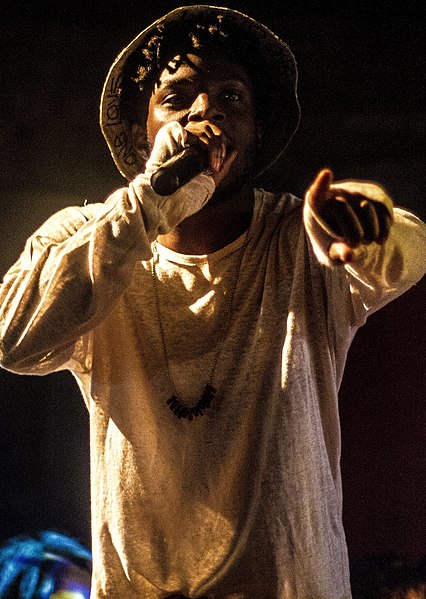 File:Isaiah Rashad September 2014.jpg