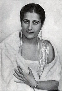 Isobel Ghasal Scenen 1928. jpg