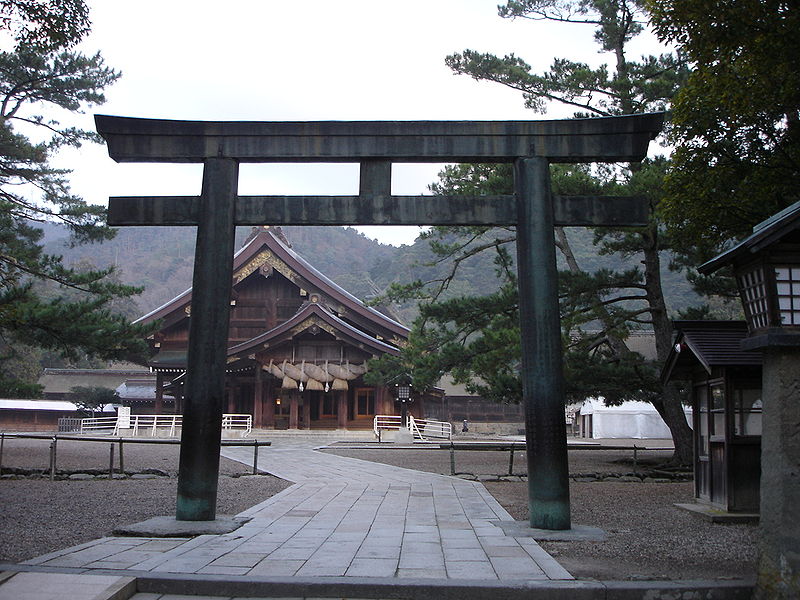 File:Izumotaisha-doutorii.JPG